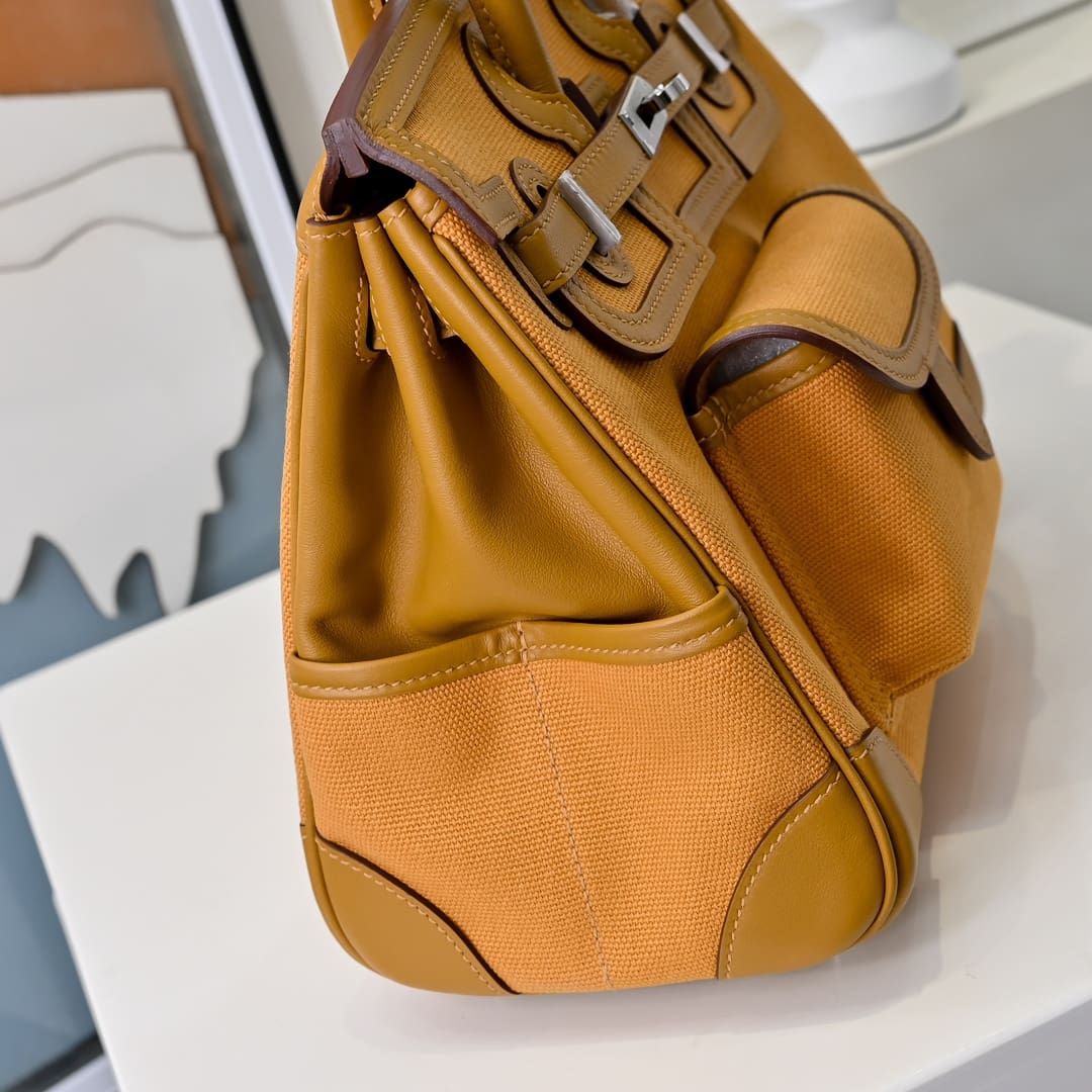 Hermès Limited Edition Desert and Sesame Swift and Canvas Birkin Cargo 25 Palladium Hardware