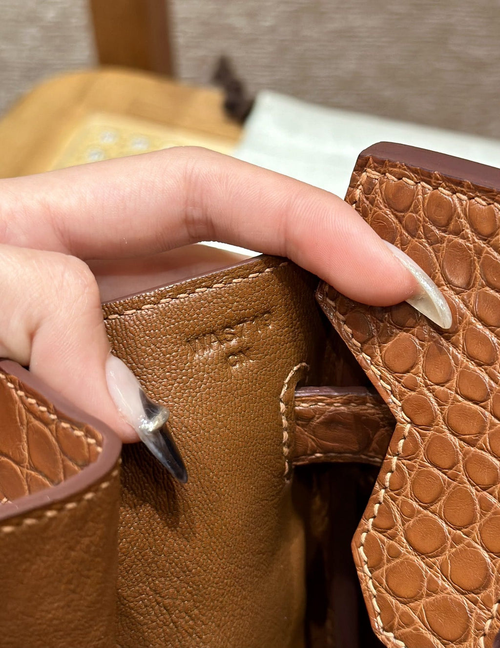 Hermès Birkin 30 Gold Matte Alligator Gold Hardware
