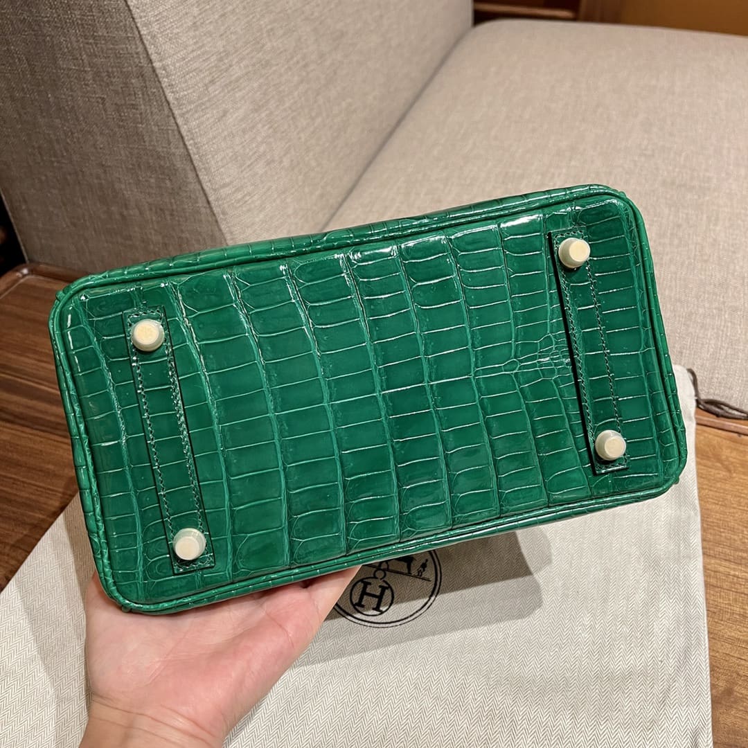 Hermès 25cm Birkin Emerald Shiny Niloticus Crocodile Gold Hardware