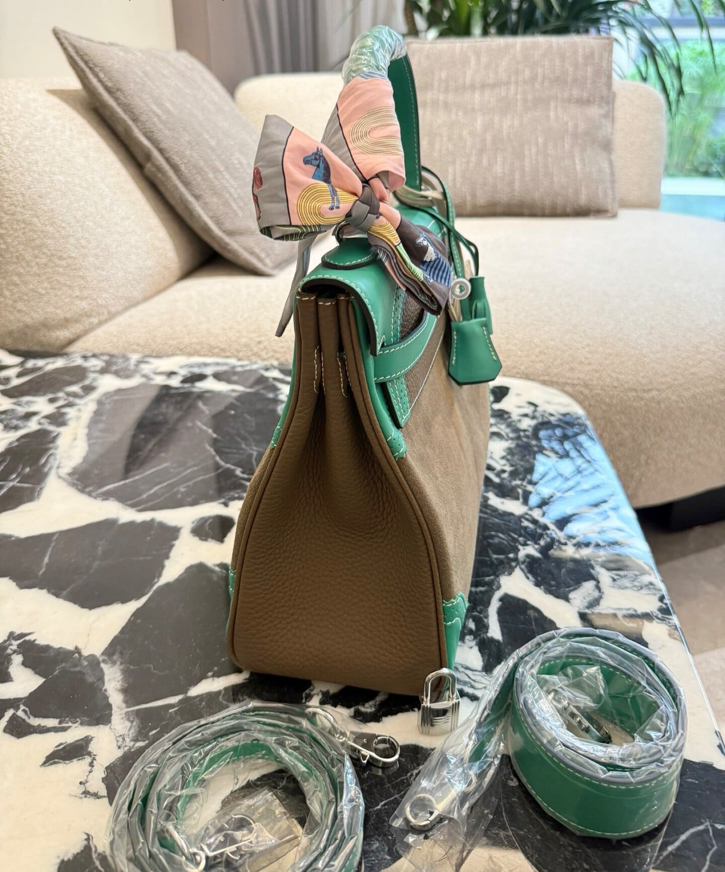 HERMÈS  Kelly 32 Ghillies
