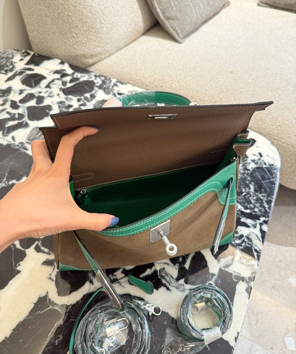 HERMÈS  Kelly 32 Ghillies