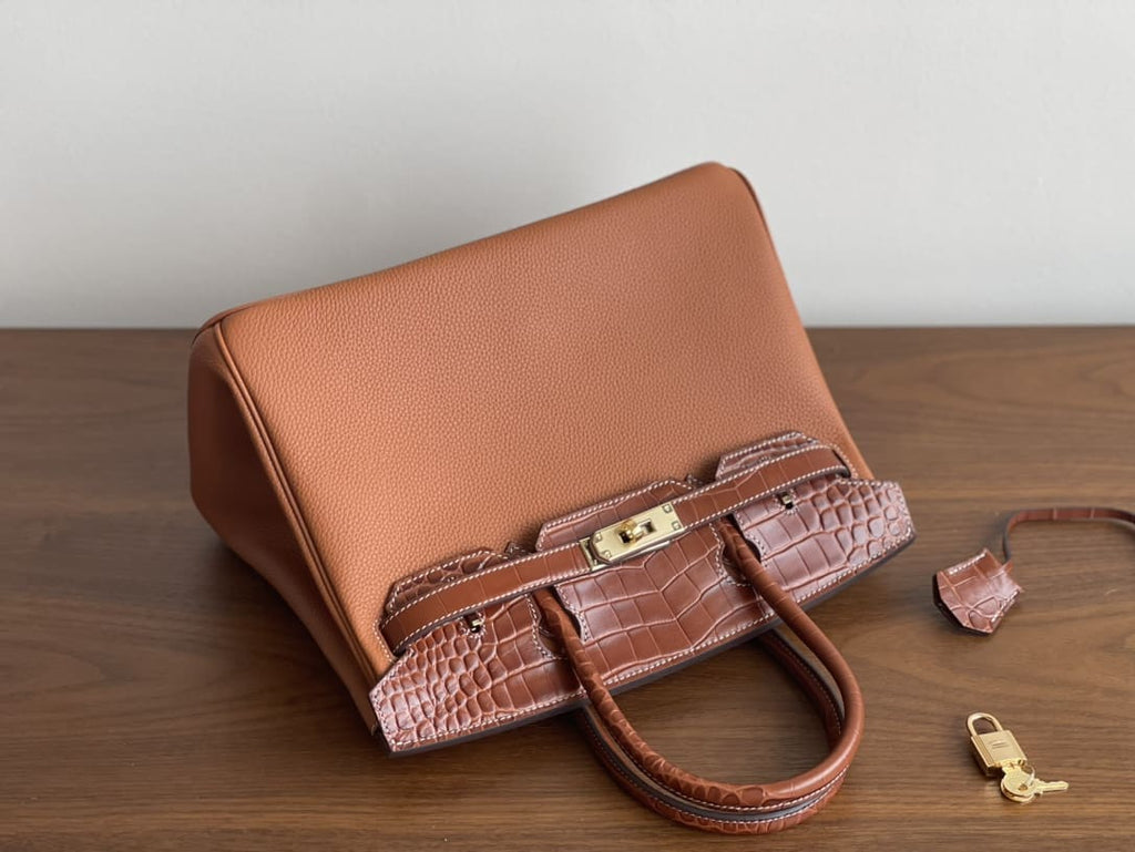 HERMÈS Platinum Birkin Touch 30 Mysore Goat Leather Glossy Two Point Crocodile Honey Brown