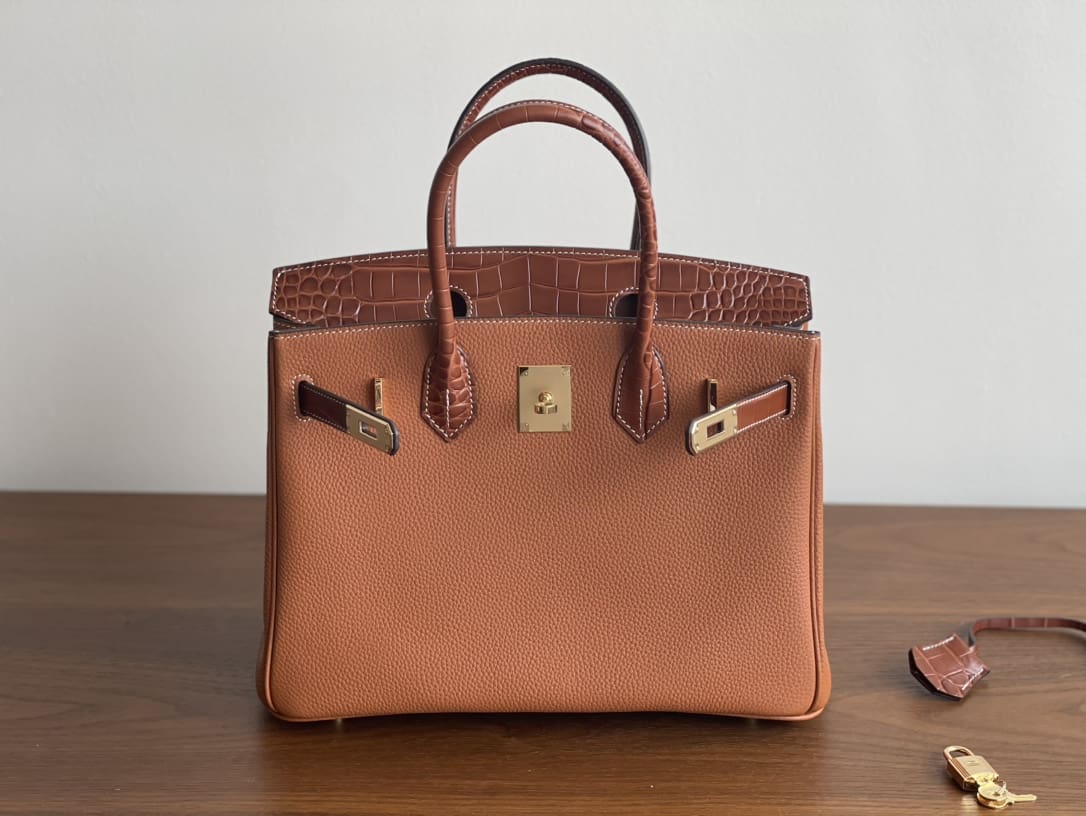 HERMÈS Platinum Birkin Touch 30 Mysore Goat Leather Glossy Two Point Crocodile Honey Brown