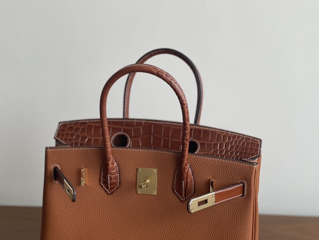HERMÈS Platinum Birkin Touch 30 Mysore Goat Leather Glossy Two Point Crocodile Honey Brown