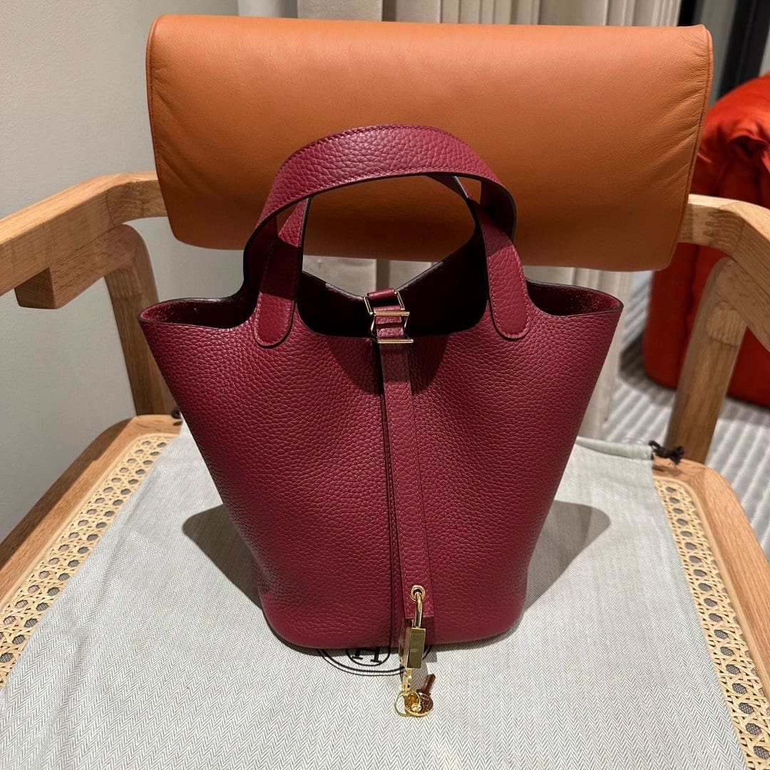 Hermès Picotin Lock 18 Rouge H Clemence Gold Hardware