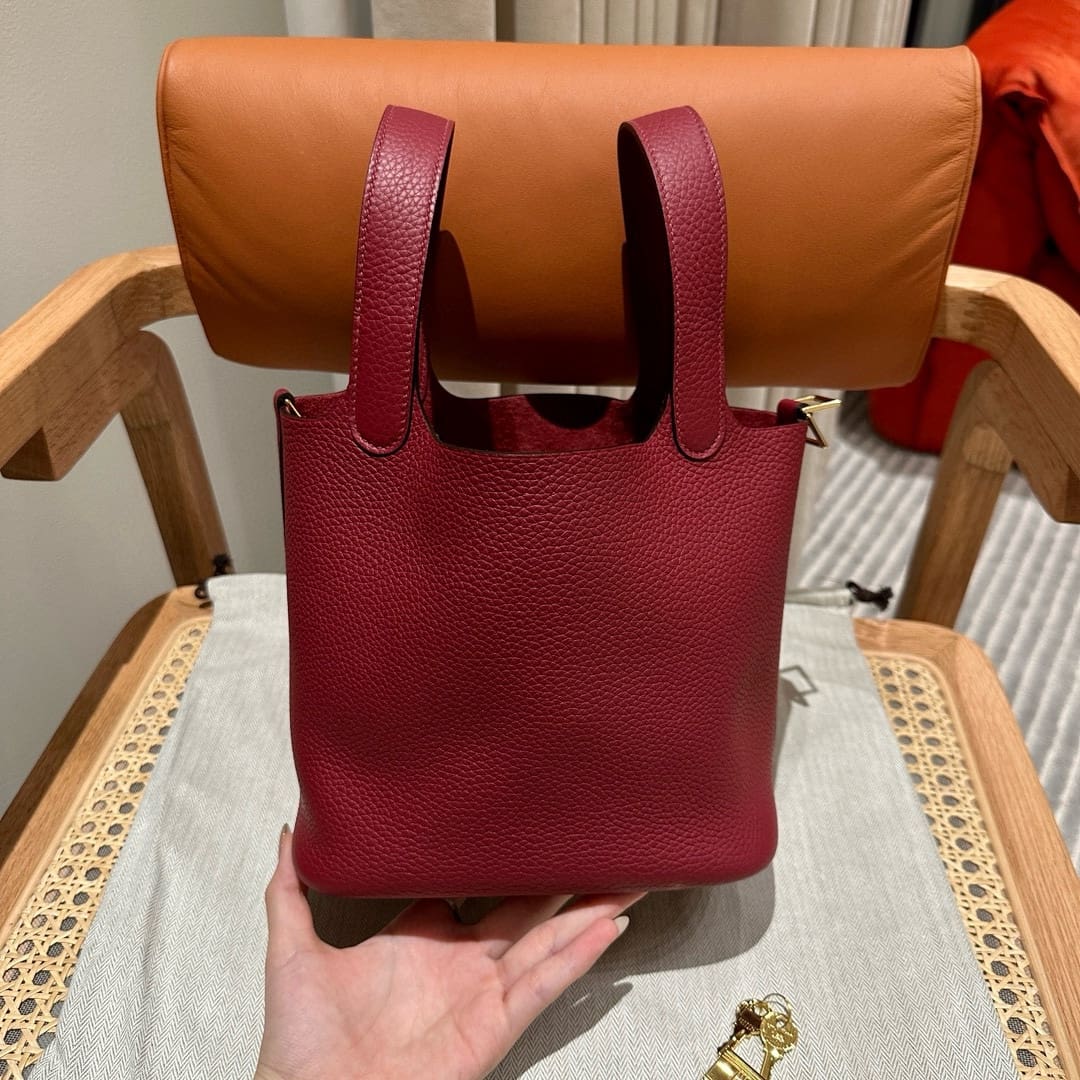 Hermès Picotin Lock 18 Rouge H Clemence Gold Hardware