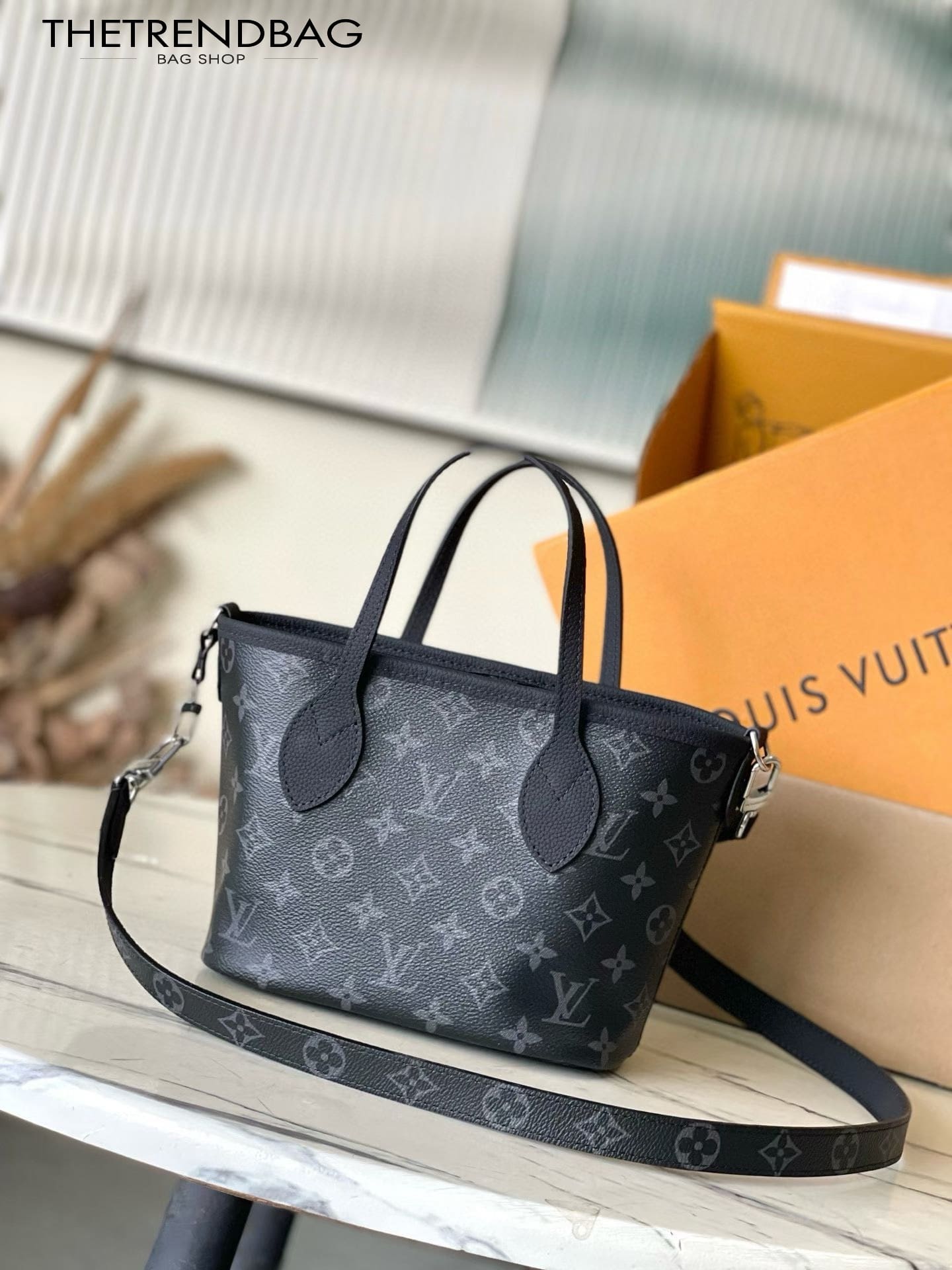 LOUIS VUITTON M15210 Neverfull Bandoulière Inside Out BB