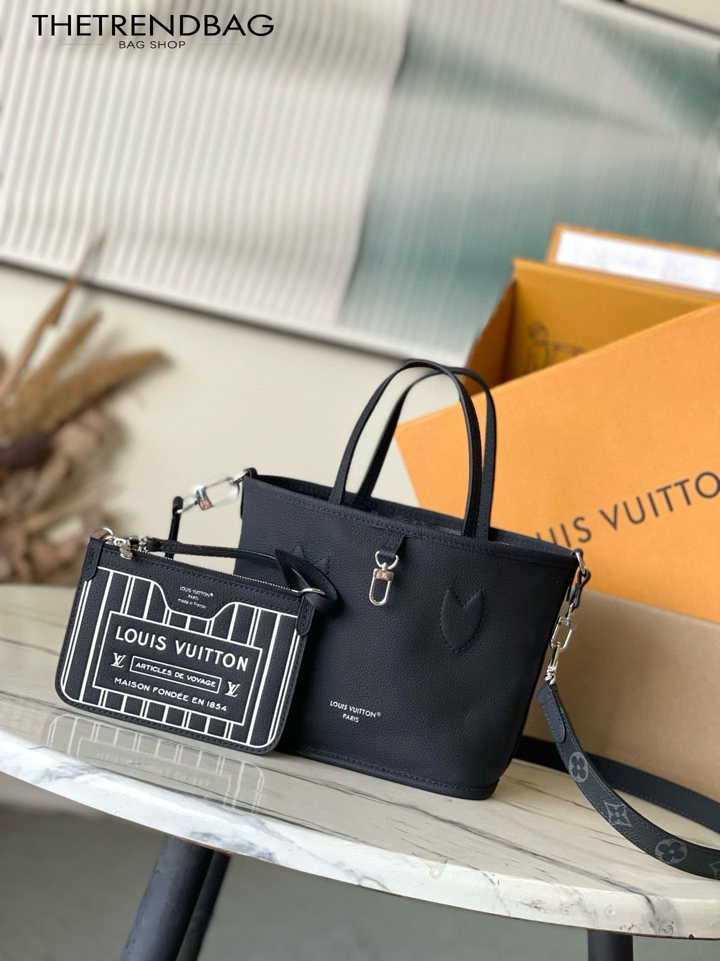LOUIS VUITTON M15210 Neverfull Bandoulière Inside Out BB
