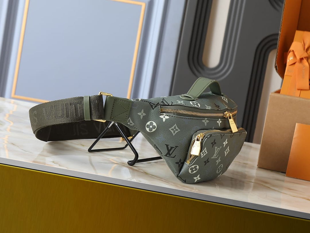 LOUIS VUITTON M26933 Rush Bumbag