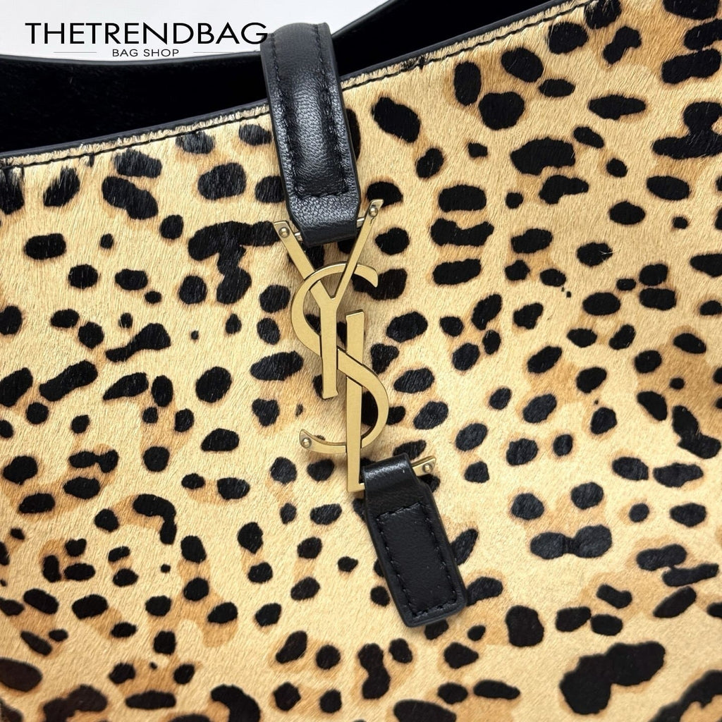 SAINT LAURENT Le 5 À 7 small  shoulder bag