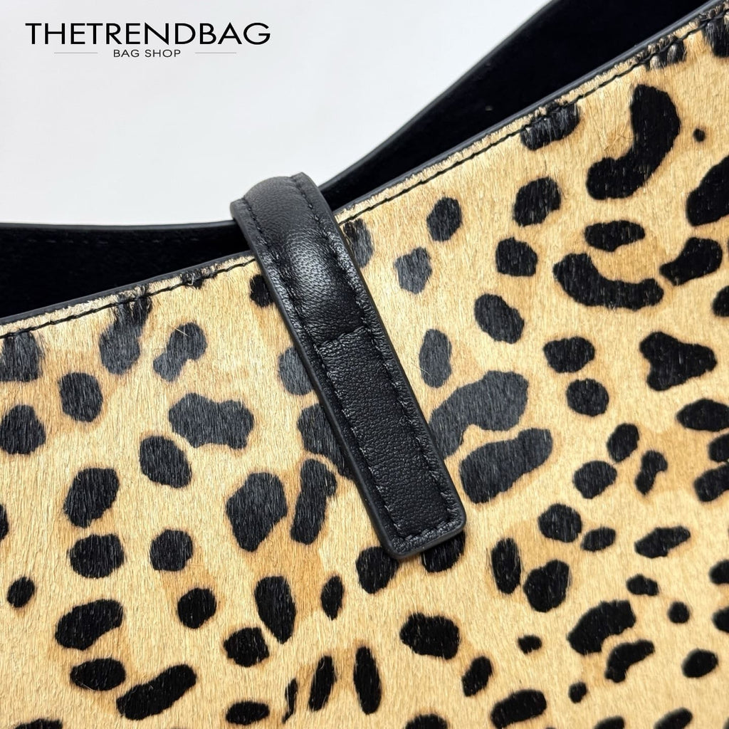 SAINT LAURENT Le 5 À 7 small  shoulder bag