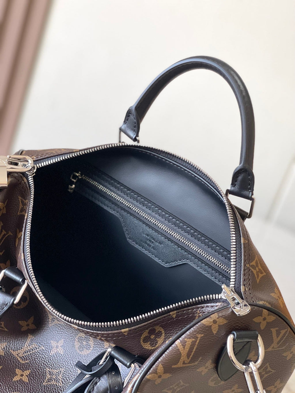 Louis Vuitton M12243 Speedy Soft 30 Dark