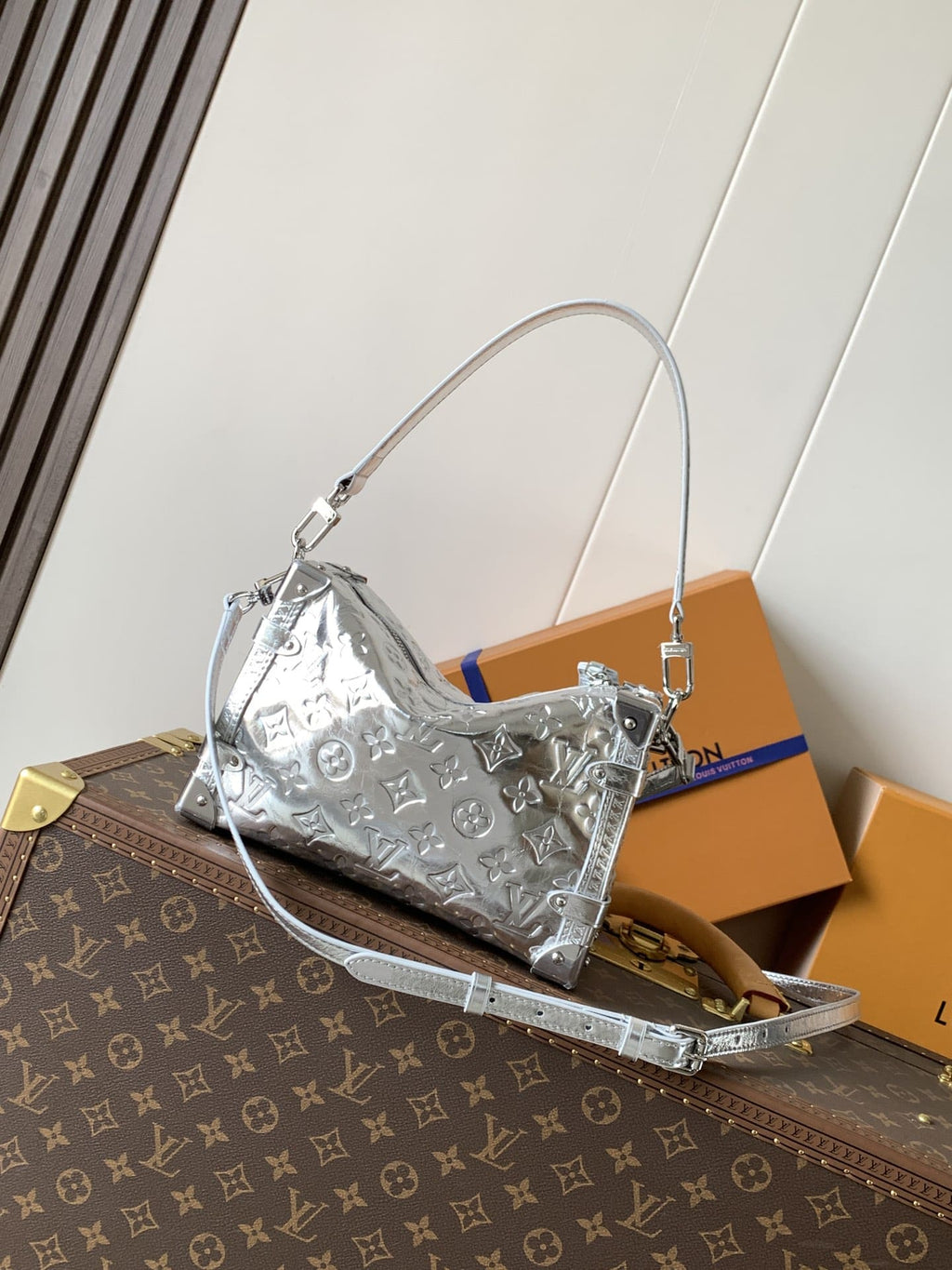 LOUIS VUITTON M26223 LV Ski Side Trunk MM
