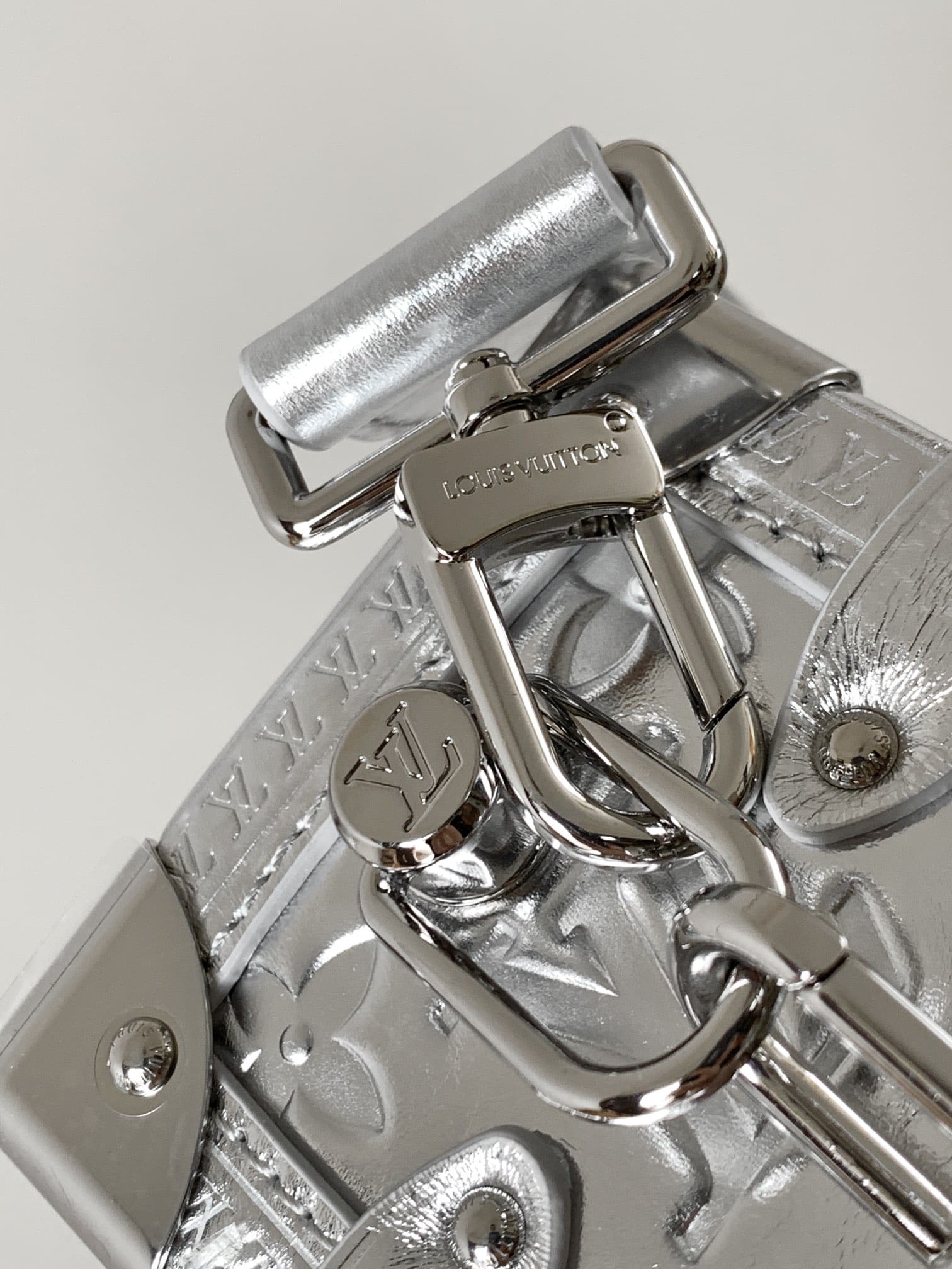 LOUIS VUITTON M26223 LV Ski Side Trunk MM
