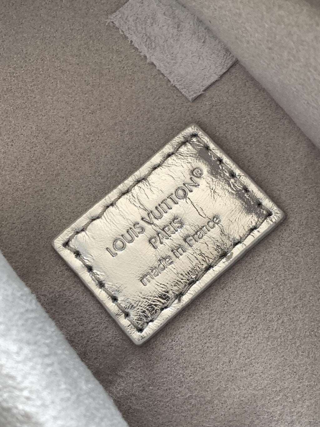LOUIS VUITTON M26223 LV Ski Side Trunk MM