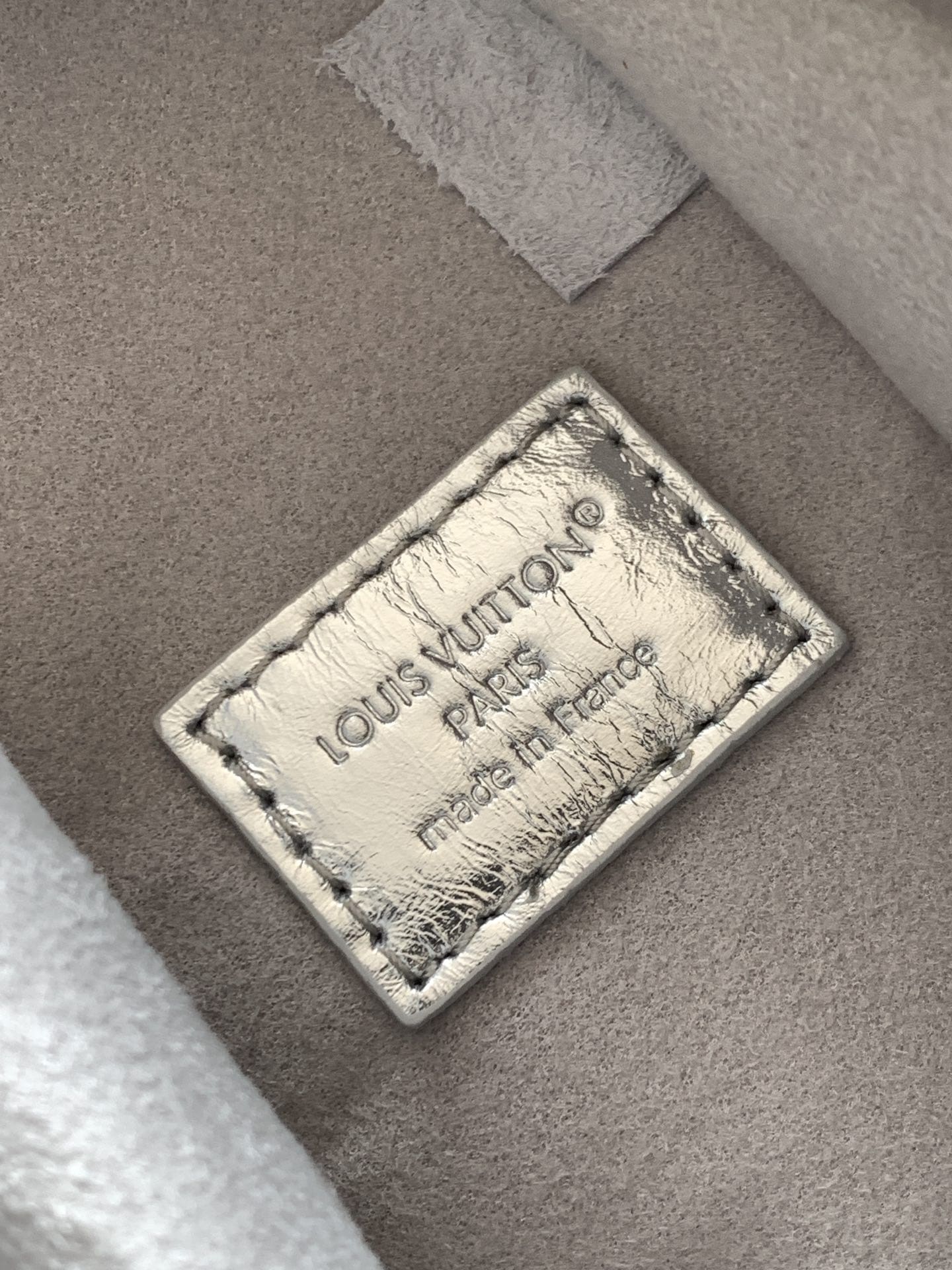 LOUIS VUITTON M26223 LV Ski Side Trunk MM