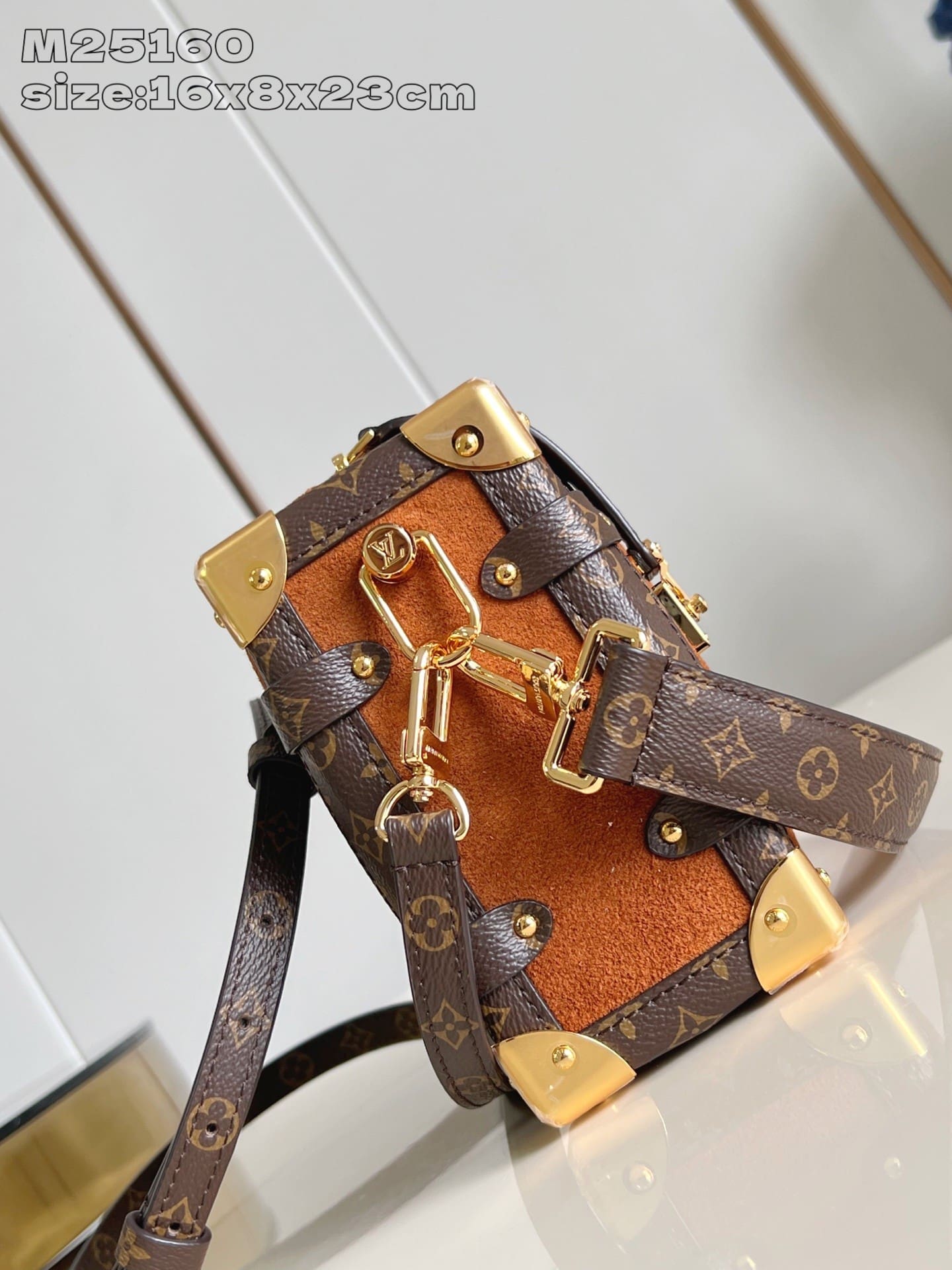 LOUIS VUITTON M15072 Side Trunk MM