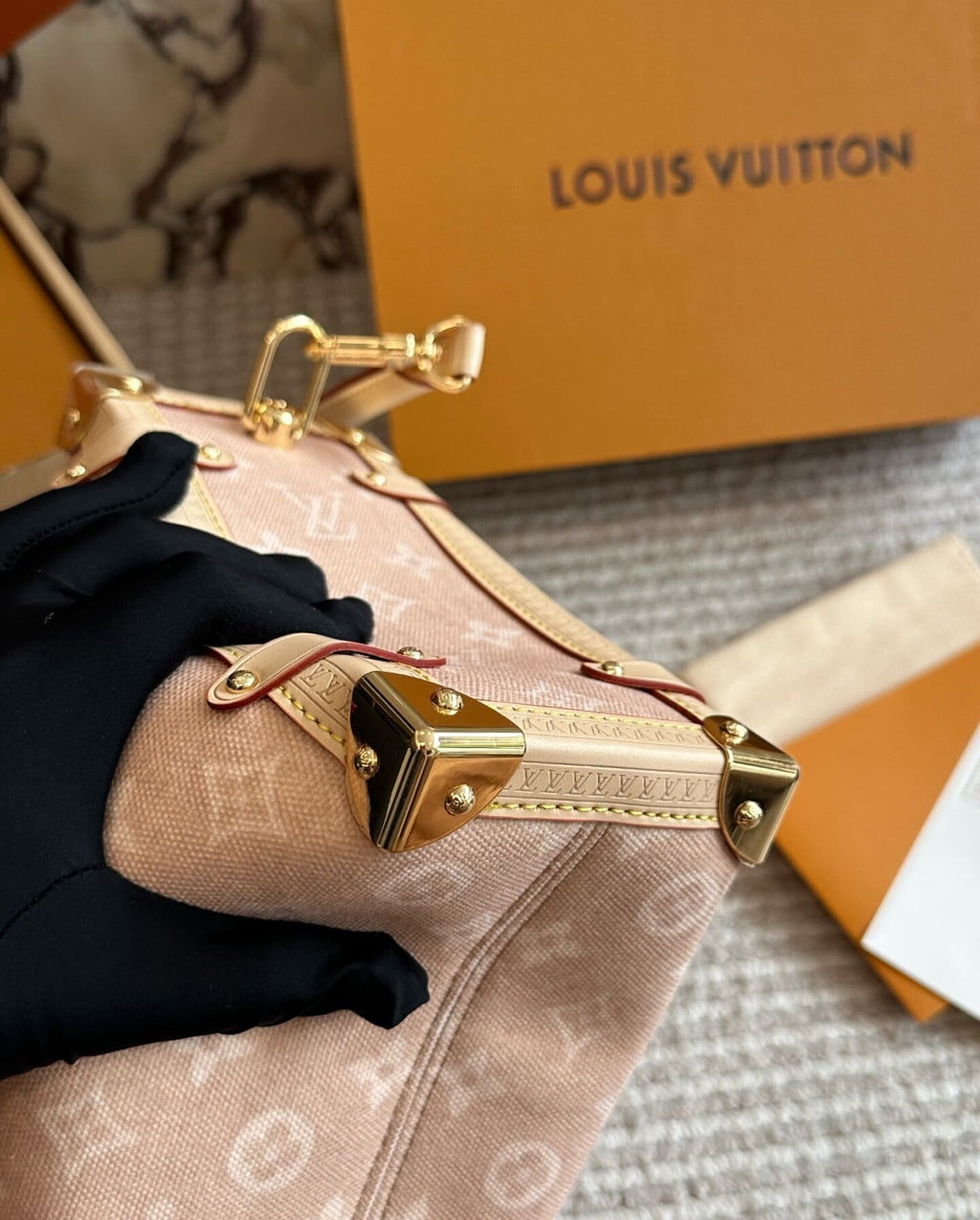LOUIS VUITTON M15154 Side Trunk GM