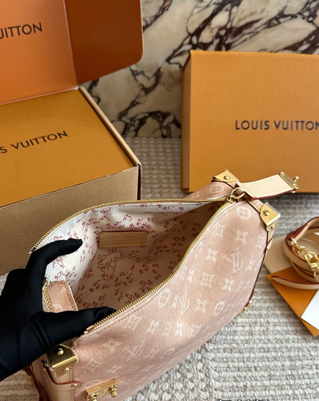 LOUIS VUITTON M15154 Side Trunk GM
