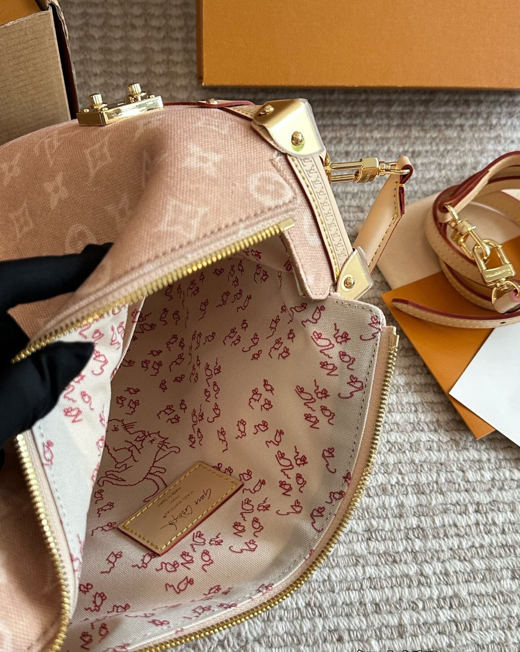 LOUIS VUITTON M15154 Side Trunk GM