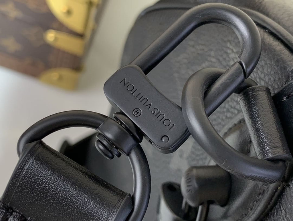 LOUIS VUITTON M13916 Speedy P9 Bandoulière 40