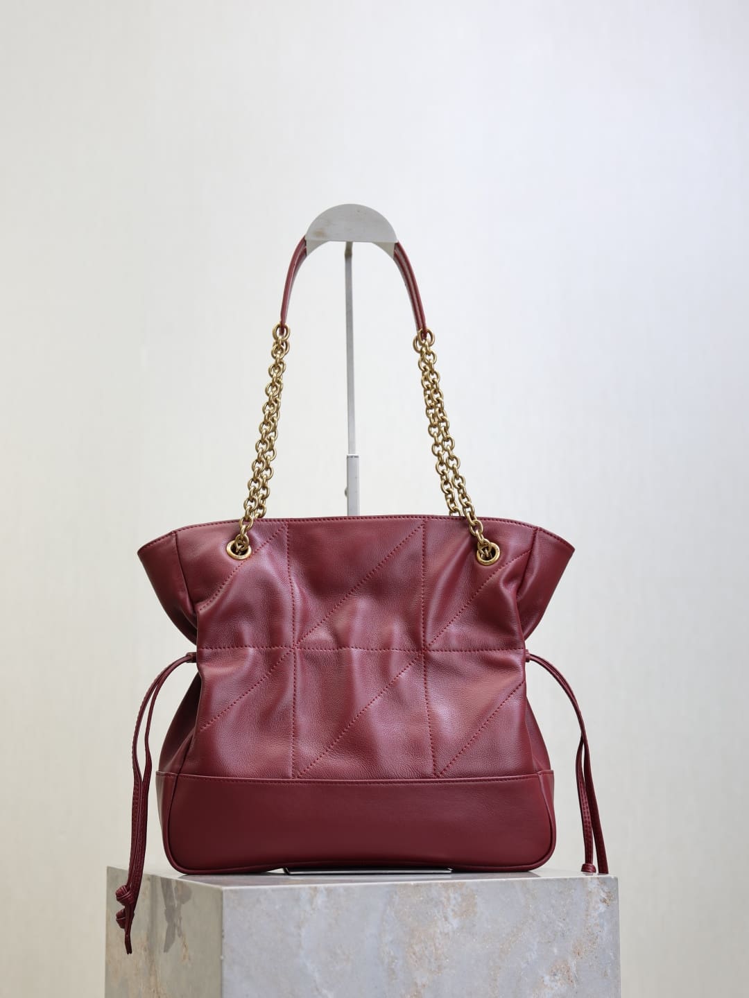 SAINT LAURENT small JAMIE SHOPPING in lambskin