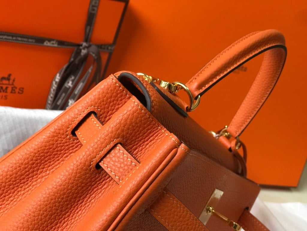 Hermès Kelly Retourne 32 Orange Togo Gold Hardware