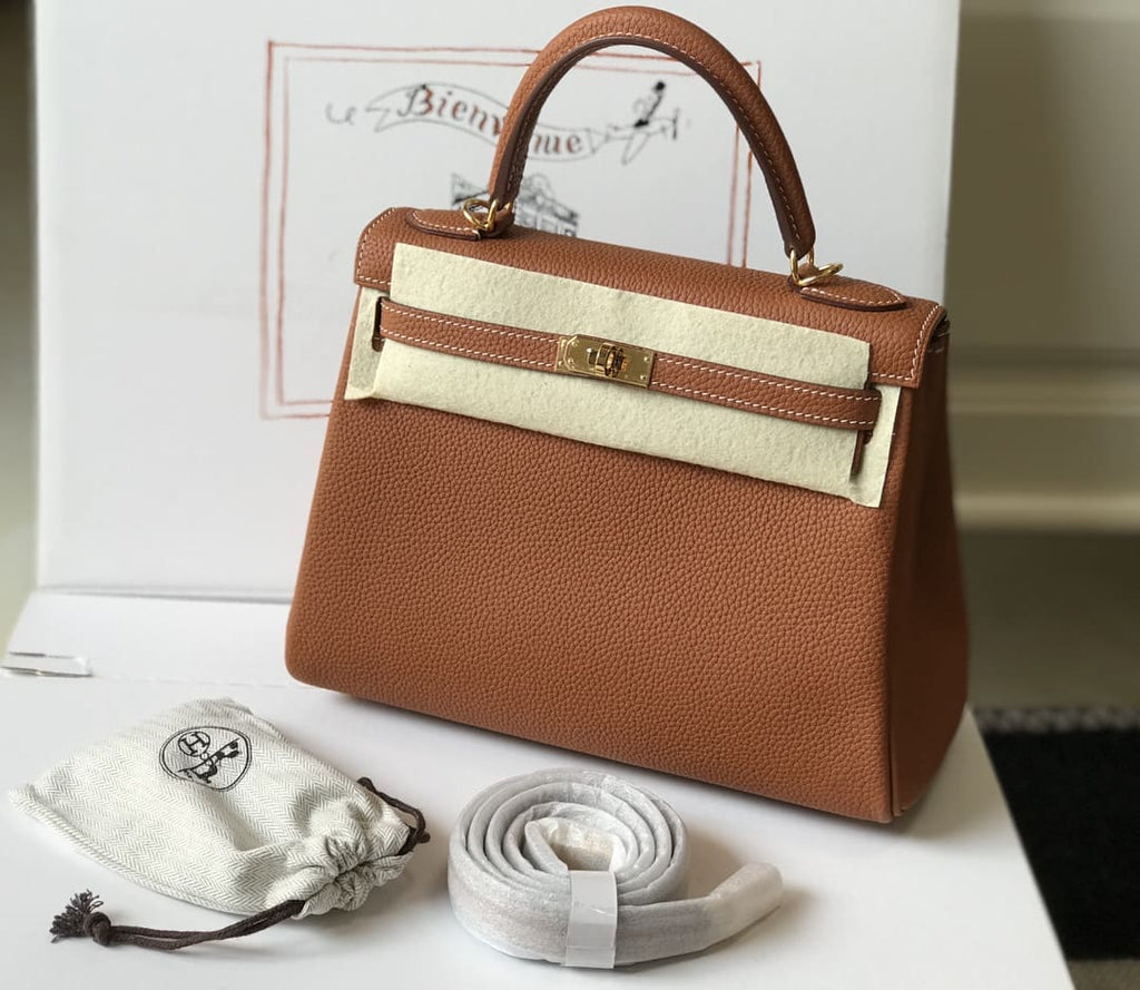 Hermès Kelly Retourne 28 Gold Togo Gold Hardware