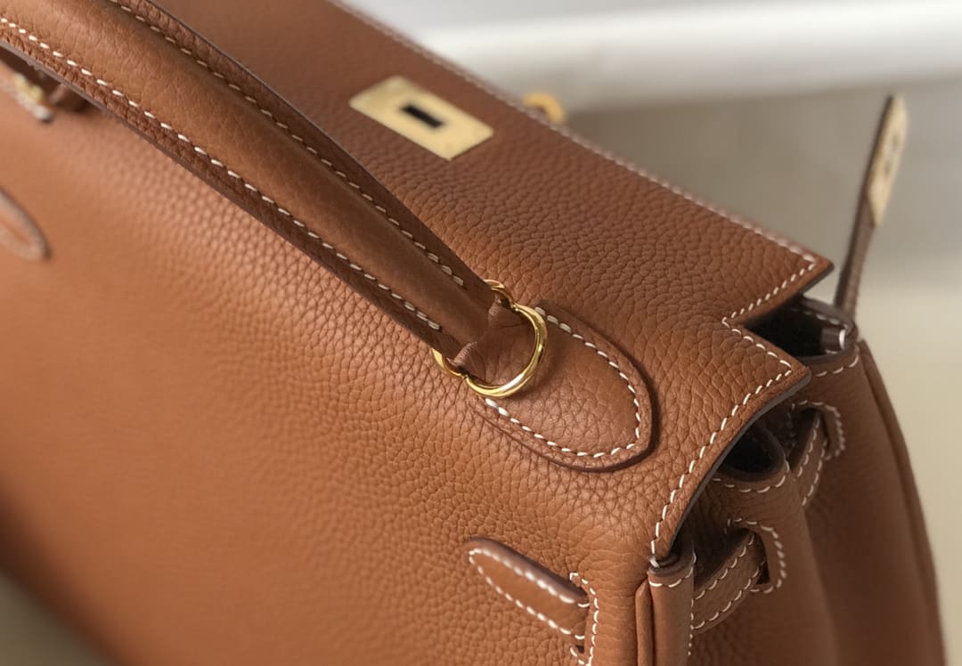 Hermès Kelly Retourne 28 Gold Togo Gold Hardware