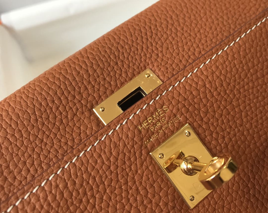 Hermès Kelly Retourne 28 Gold Togo Gold Hardware