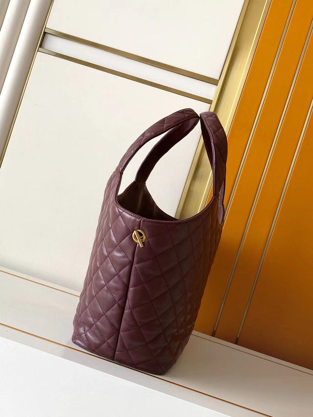 SAINT LAURENT ICARE medium in quilted nappa