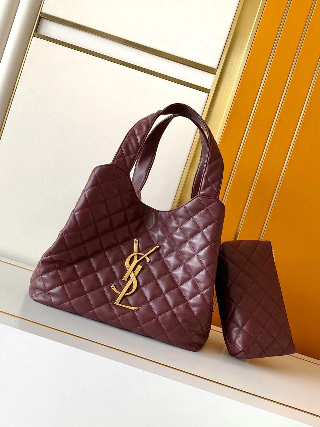 SAINT LAURENT ICARE medium in quilted nappa