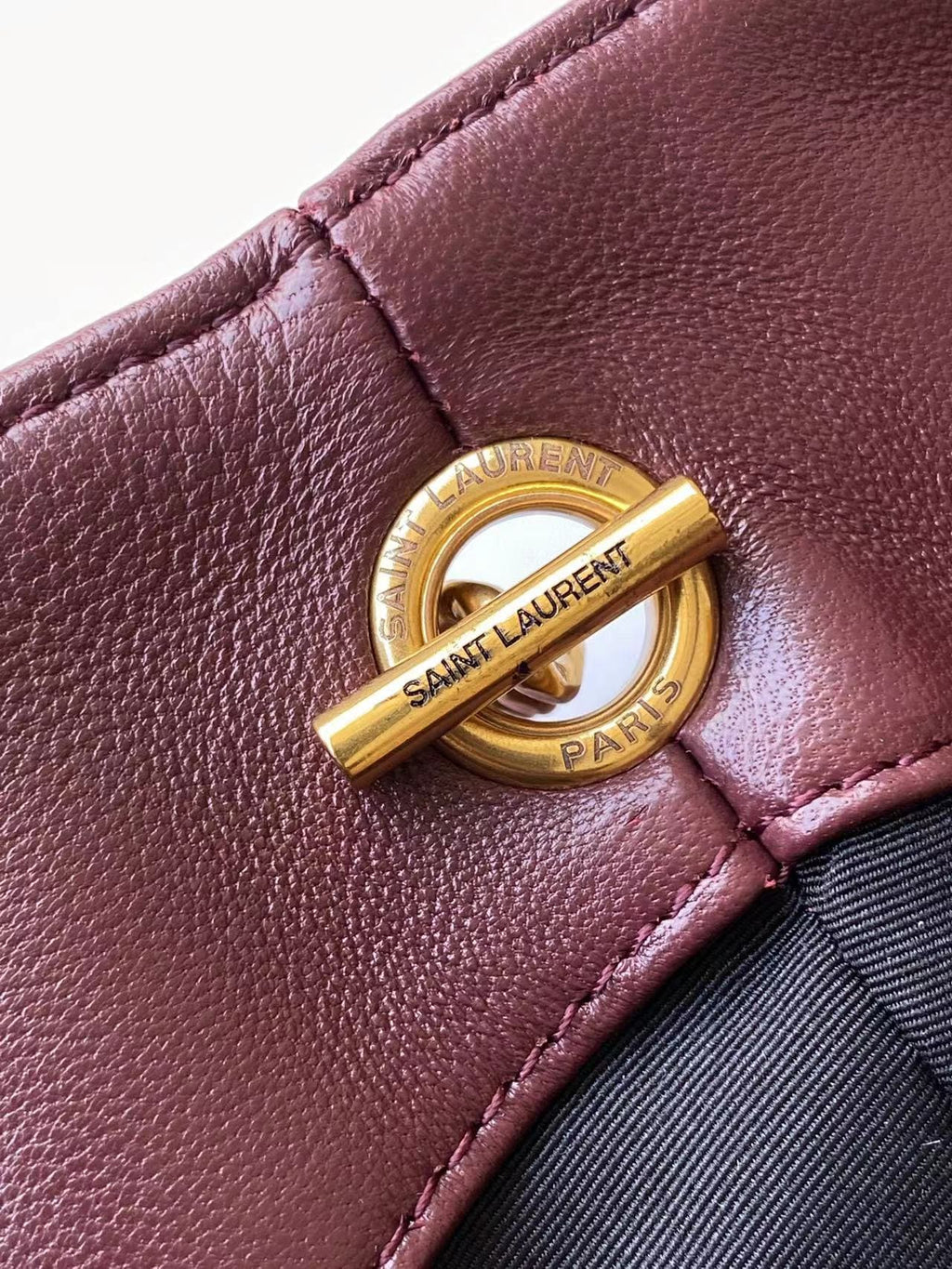 SAINT LAURENT ICARE medium in quilted nappa