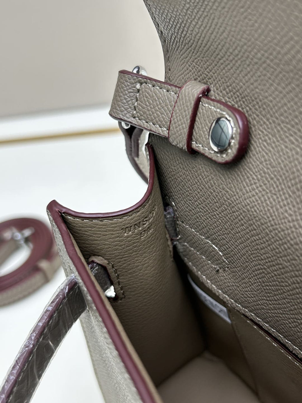 Hermès 2024 Etoupe Madame Kelly Elan
