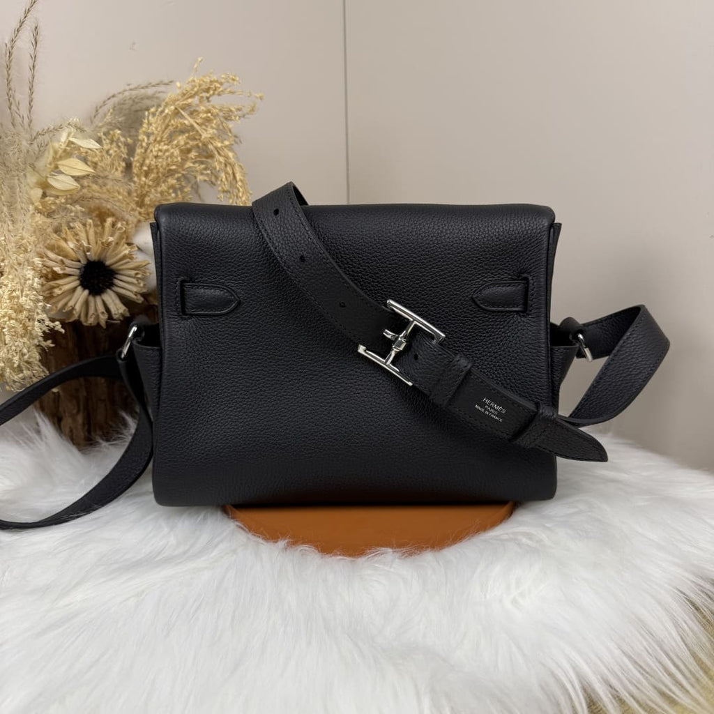 HERMÈS Kelly Messenger PM bag