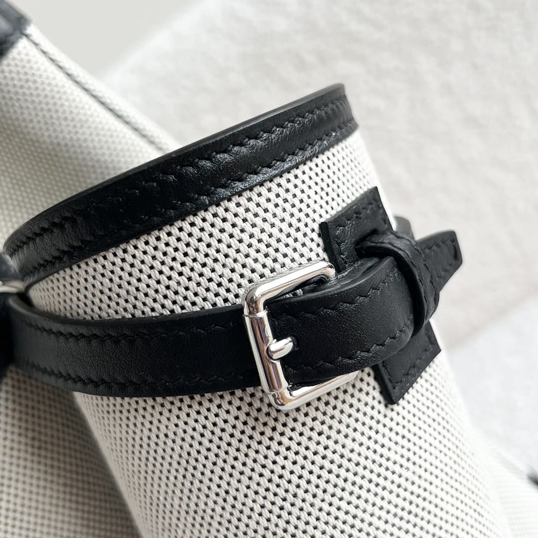HERMÈS Evercalf Toile Cargo Haut A Courroies Birkin 40 Handbag