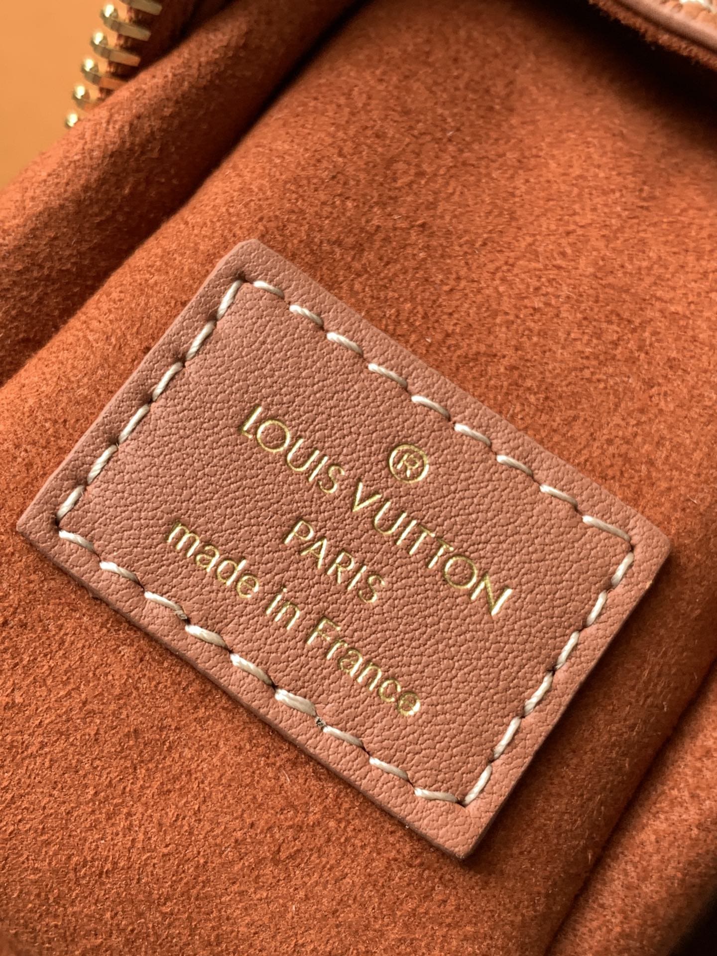 LOUIS VUITTON M15224 SIDE TRUNK