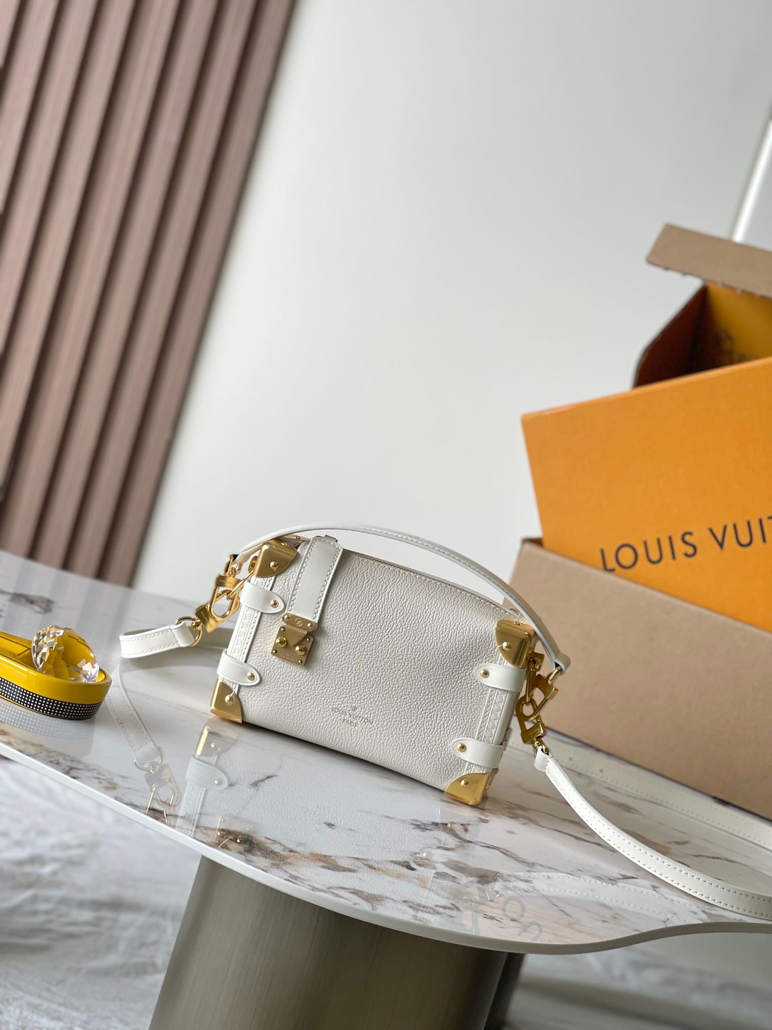 LOUIS VUITTON M23915 SIDE TRUNK