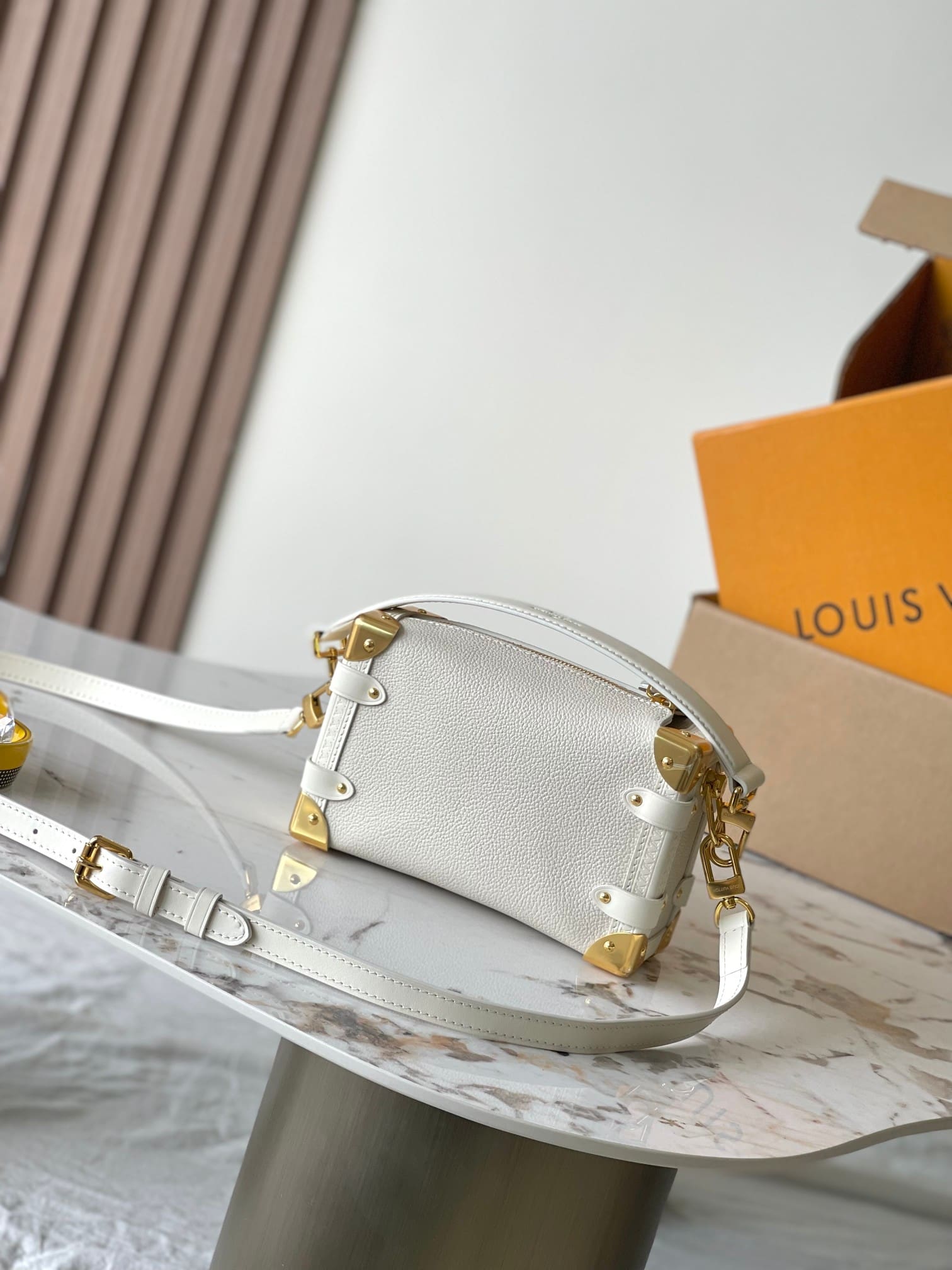 LOUIS VUITTON M23915 SIDE TRUNK