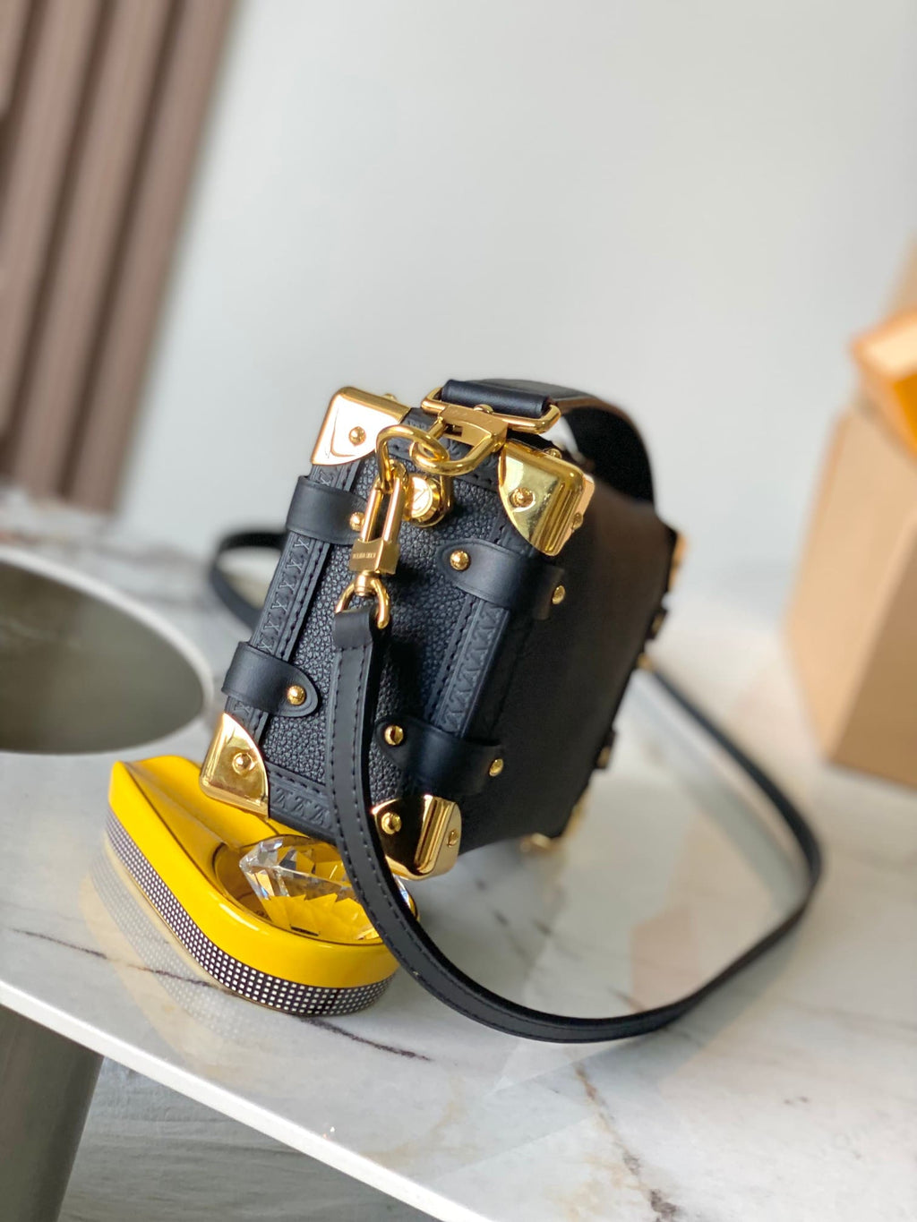 LOUIS VUITTON M23817 SIDE TRUNK