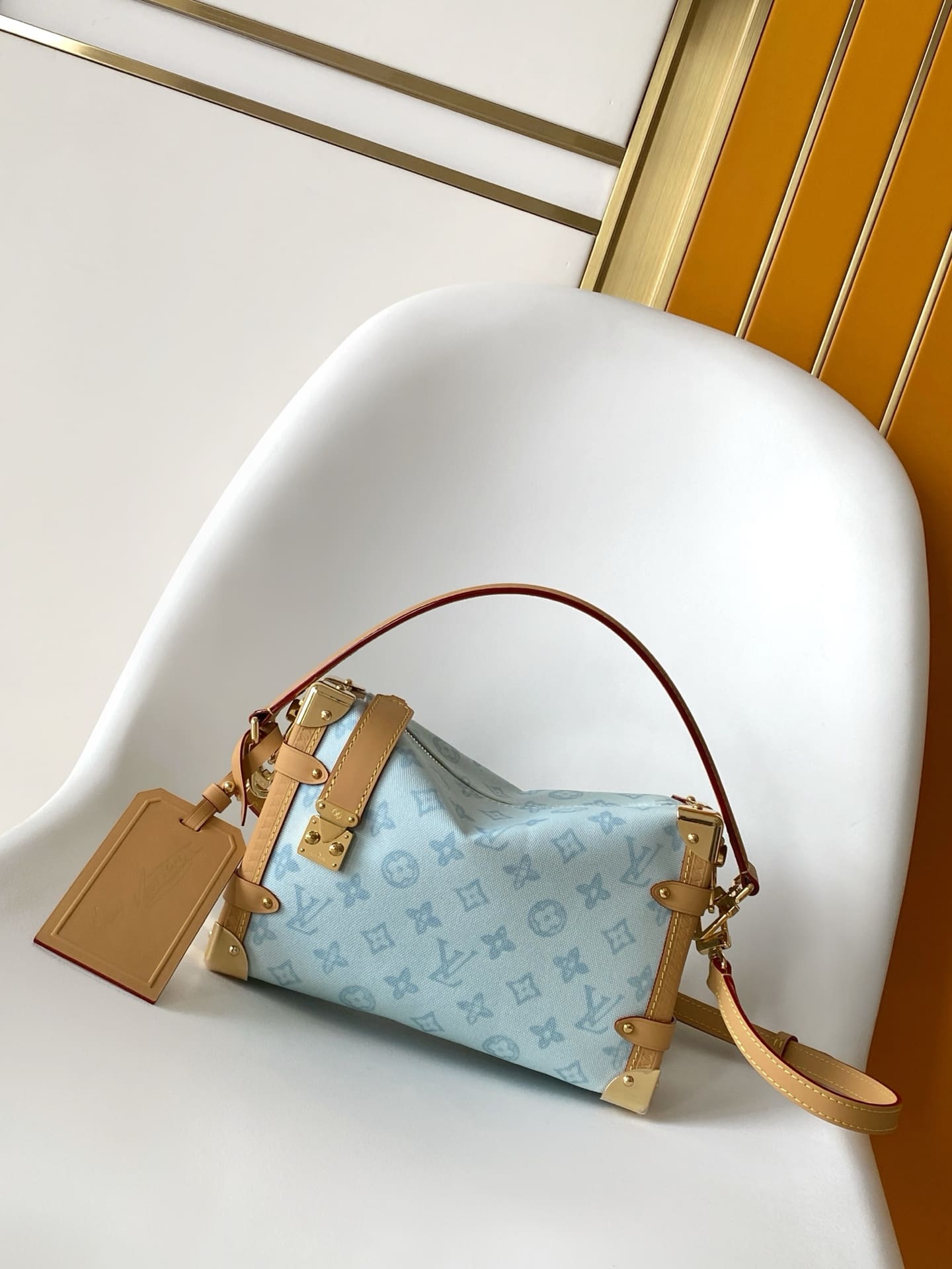 LOUIS VUITTON M27891 Side Trunk MM