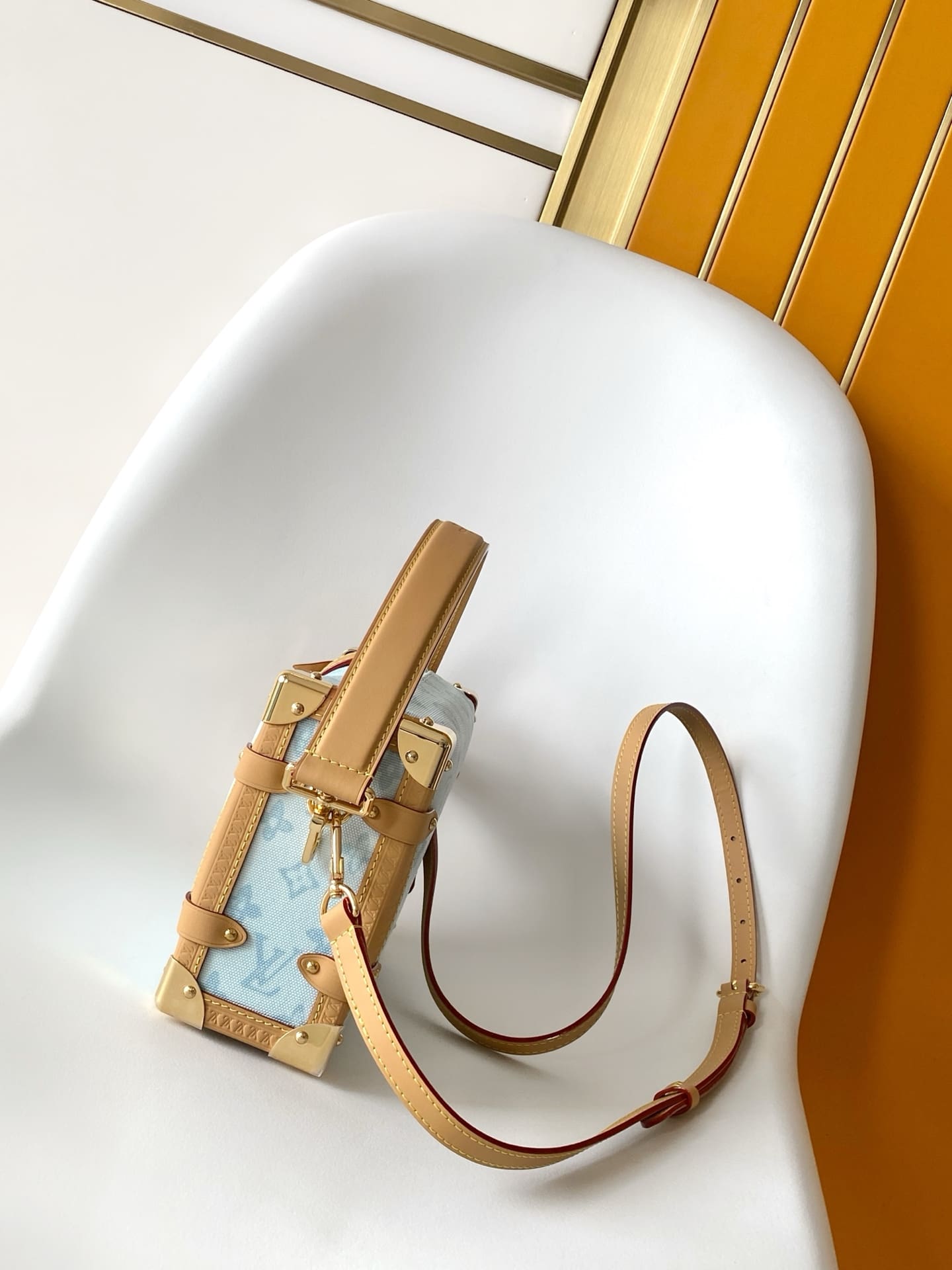 LOUIS VUITTON M27891 Side Trunk MM
