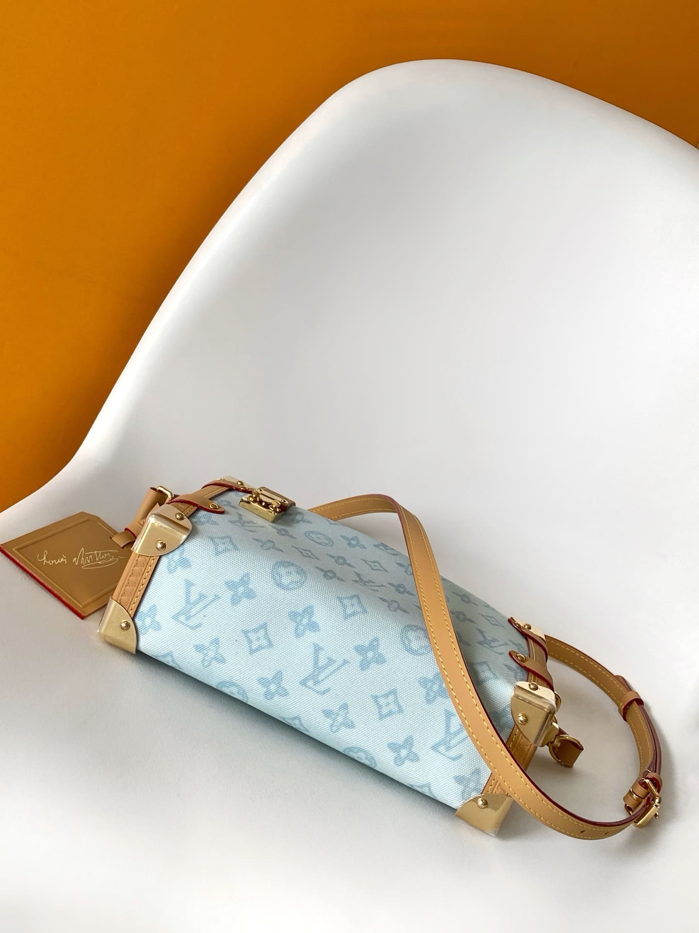 LOUIS VUITTON M27891 Side Trunk MM