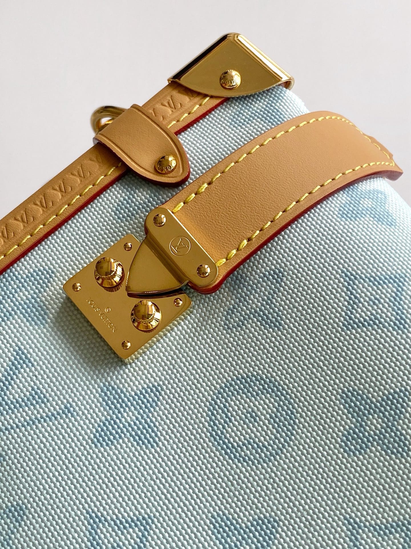 LOUIS VUITTON M27891 Side Trunk MM