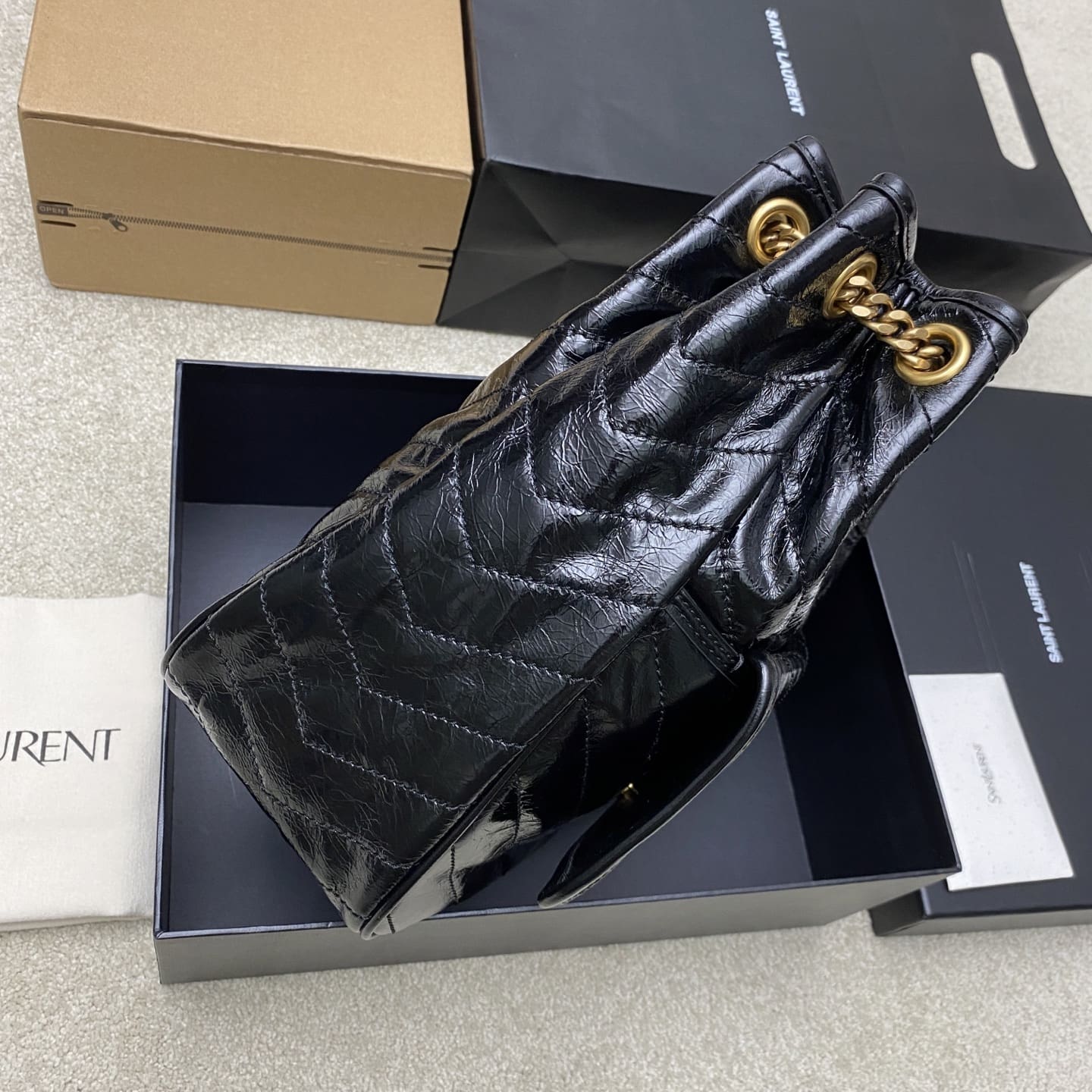 SAINT LAURENT NIKI small shopping in vintage leather