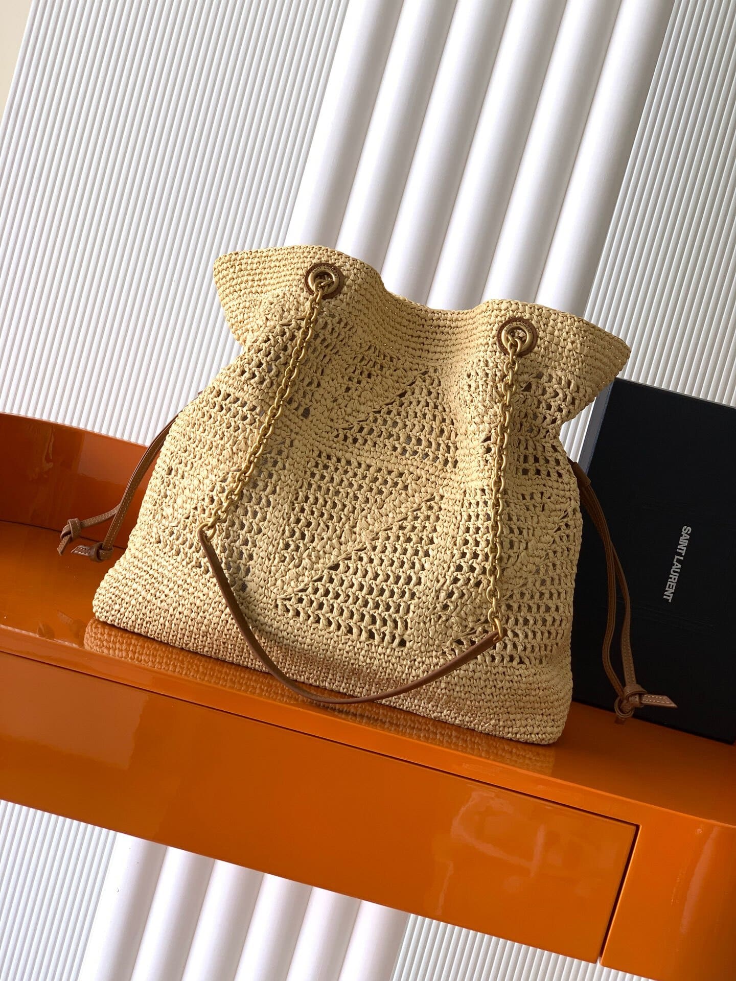 Saint Laurent Jamie Shopping Tote Bag in Raffia