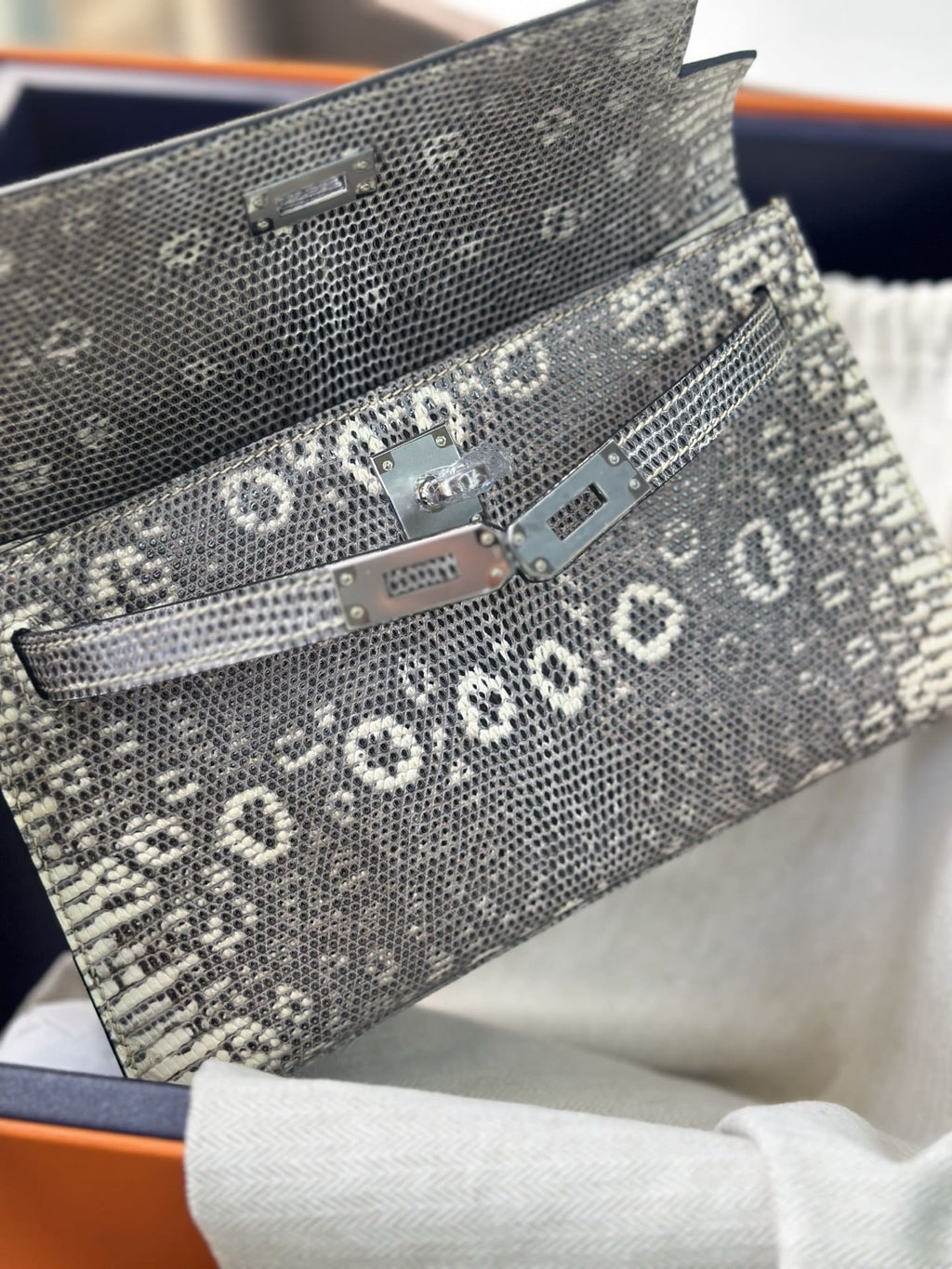Hermès Lizard Kelly Pochette Clutch Ombre