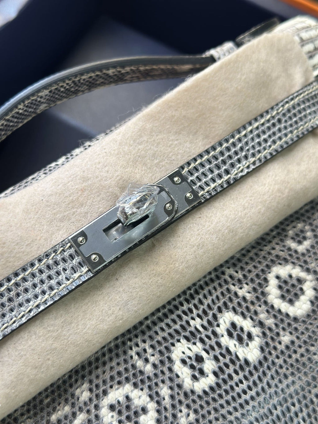Hermès Lizard Kelly Pochette Clutch Ombre