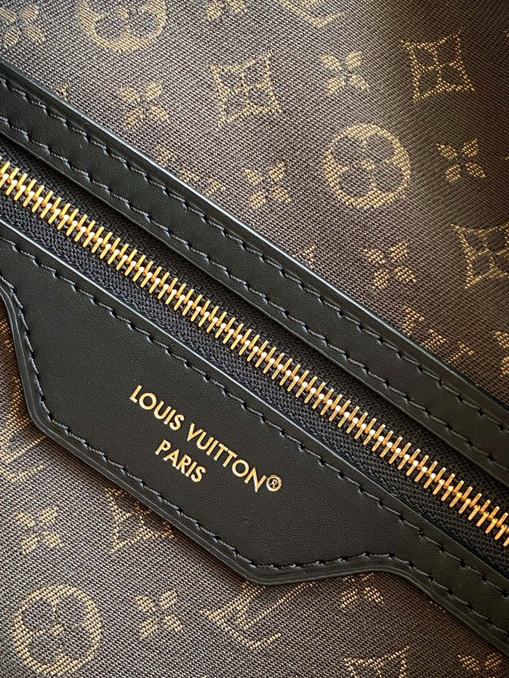 LOUIS VUITTON M25671 Speedy Soft 30