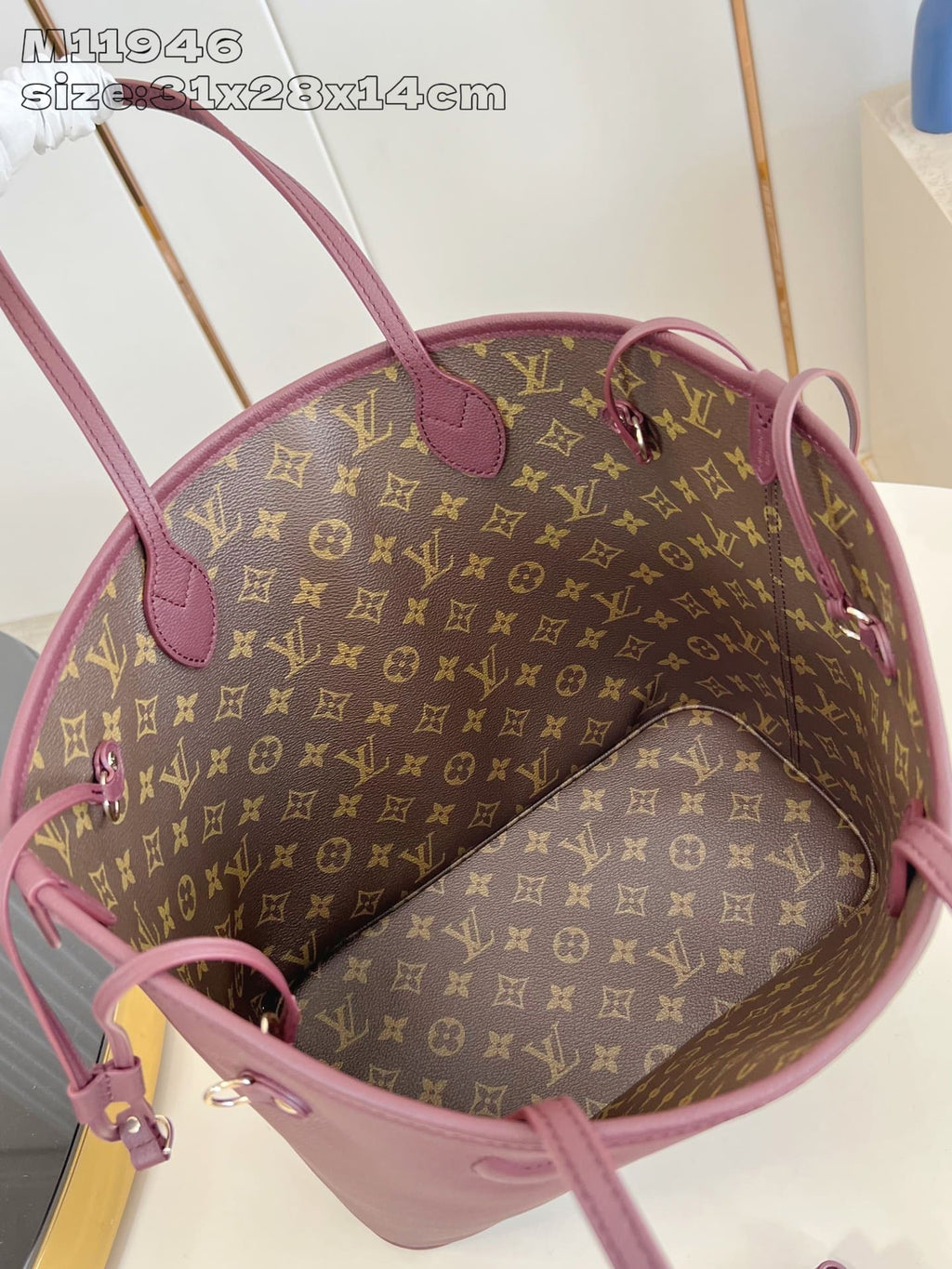 LOUIS VUITTON M25663 Neverfull Inside Out MM